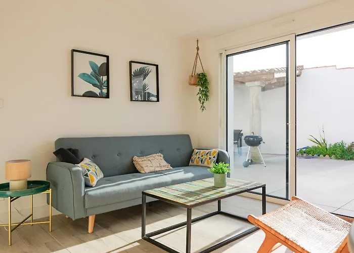 Jolie Maison Avec Terrasse Exterieure - 6 Personnes